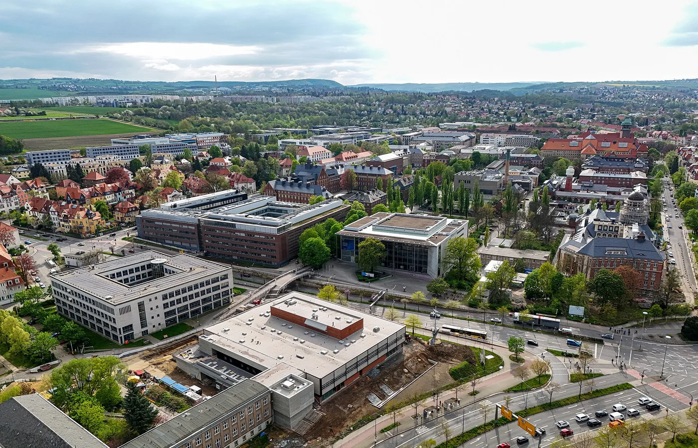 Luftbild des Campus der TU Dresden