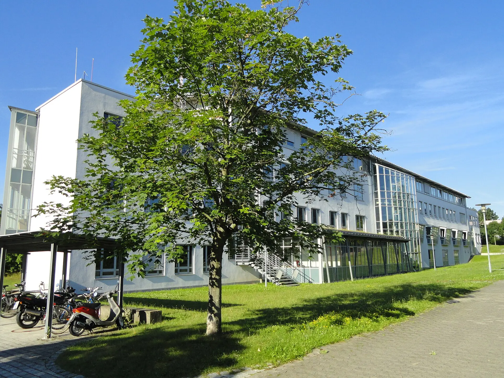 Julius-Maximilians-Universität Würzburg kampüs veya Würzburg şehir görseli
